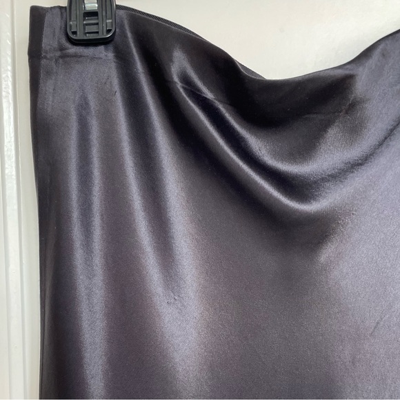 Vince Bias Cut Slip Skirt in Black - Picture 5 of 5